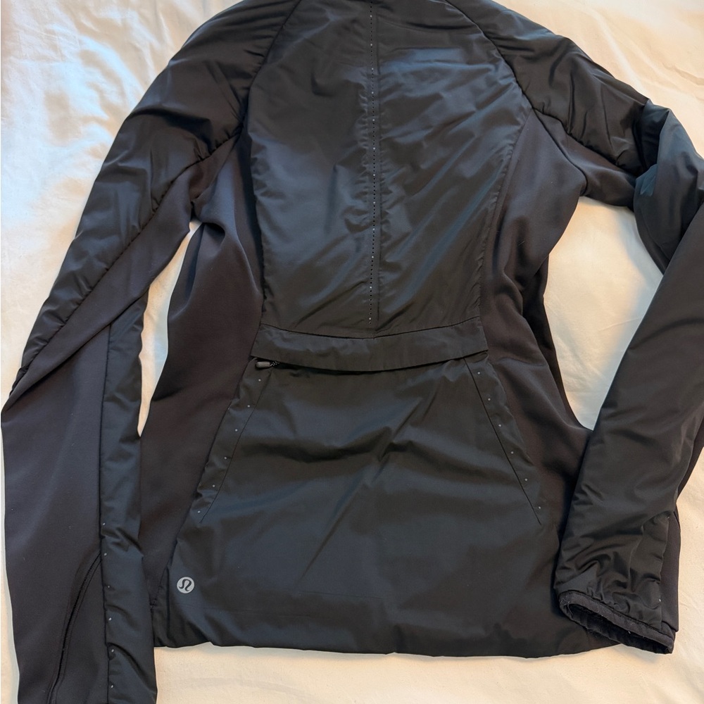 Women’s Black Full-Zip Run for the Cold Jacket Size 4 - Picture 5 of 10